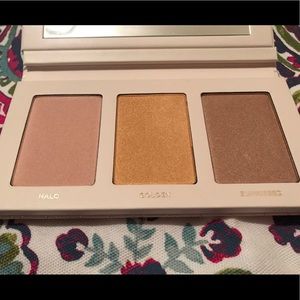 Beautycounter First Light Highlighter Palette